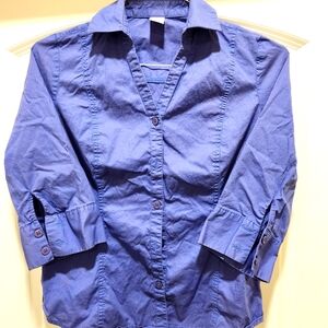 Ladies Small 3/4 Sleeve Button Shirt